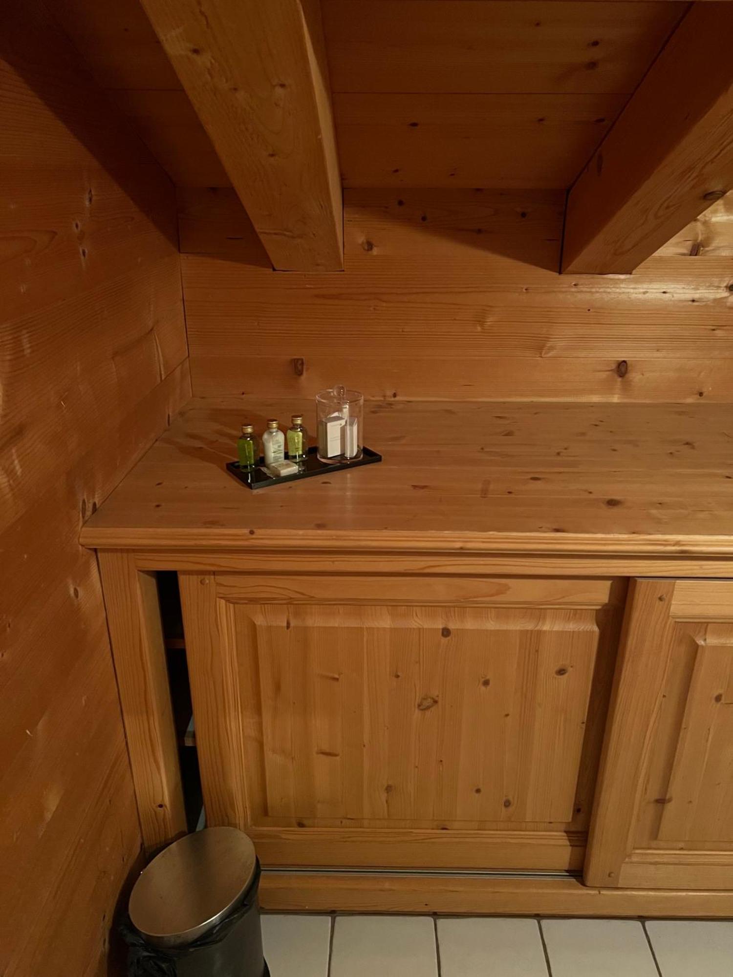 公主木屋酒店 梅杰夫 外观 照片